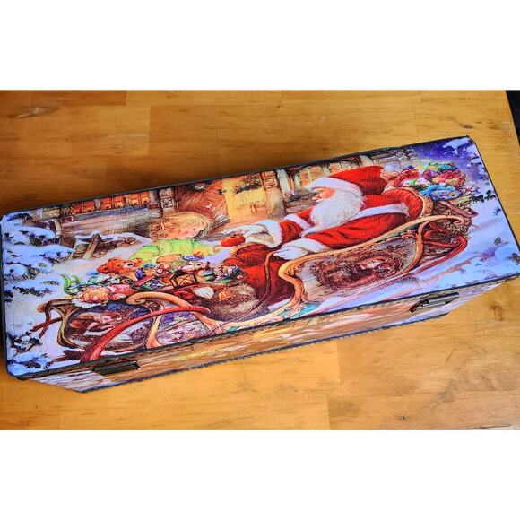 Santa Clause Sleigh Faux Leather Wine Bottle Gift Box Corkscrew and Accessories - Picture 3 of 10